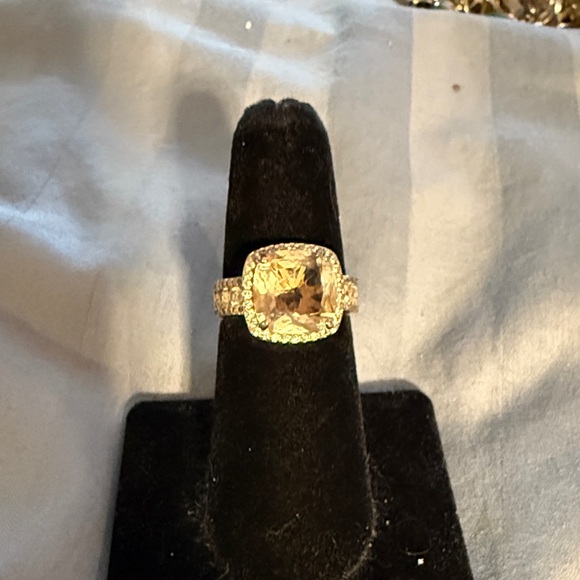 Sterling silver and CZ yellow tone ring - Picture 1 of 3